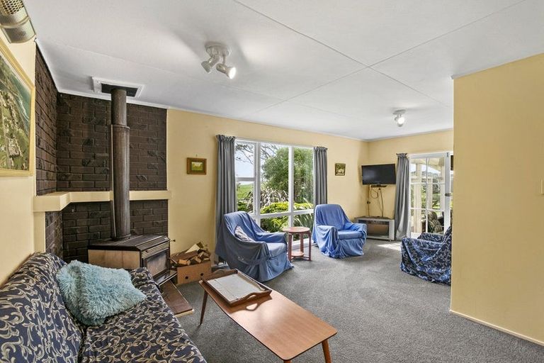 Photo of property in State Highway 3, Tongaporutu, Urenui, 4378