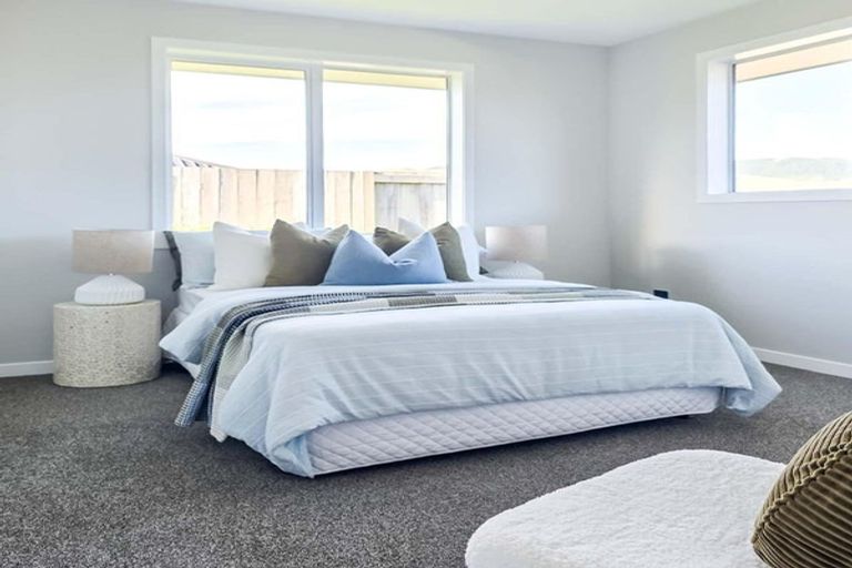 Photo of property in 1 Tremaine Avenue, Two Mile Bay, Taupo, 3330