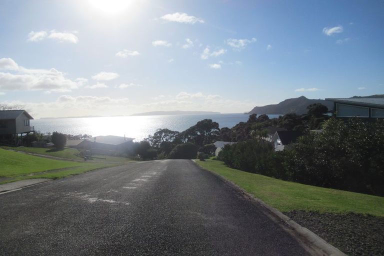 Photo of property in 23 Cuvier Crescent, Kuaotunu West, Whitianga, 3592