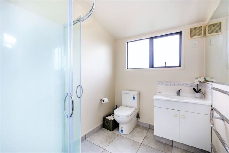 Photo of property in 48a Oxley Avenue, St Albans, Christchurch, 8014