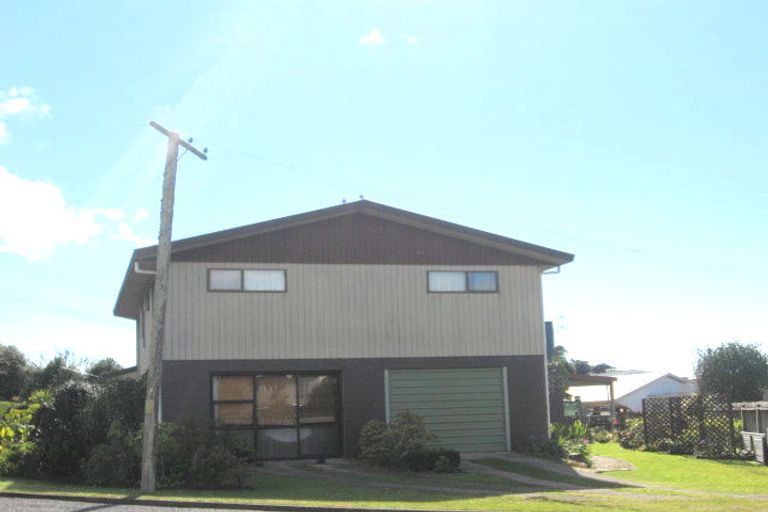 Photo of property in 2 Wharf Road, Tairua, 3508