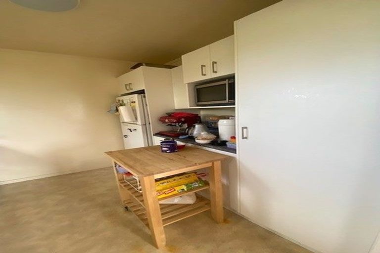 Photo of property in 61 Chartwell Drive, Crofton Downs, Wellington, 6035