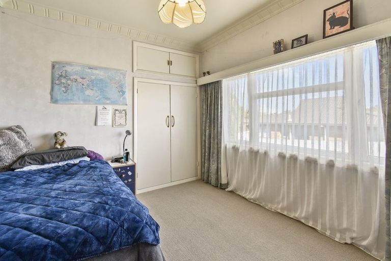 Photo of property in 39 Grande Vue Road, Hillpark, Auckland, 2102