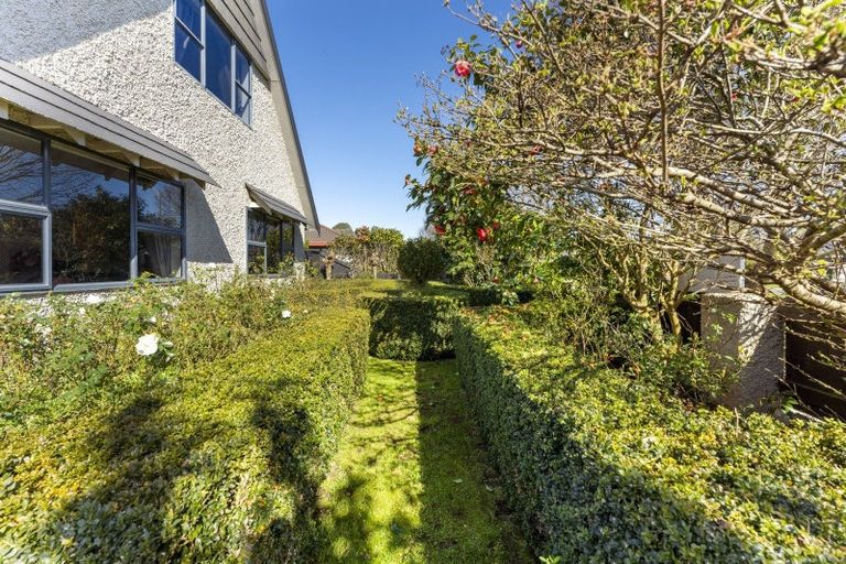 Photo of property in 113 John F Kennedy Drive, Milson, Palmerston North, 4414