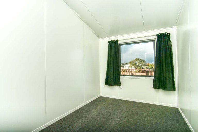 Photo of property in 19b Lyndhurst Street, Westport, 7825