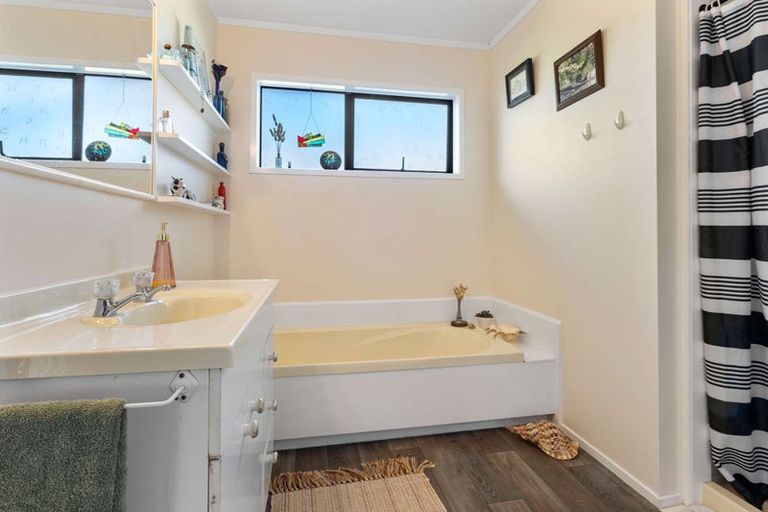 Photo of property in 126 State Highway 10, Coopers Beach, 0420