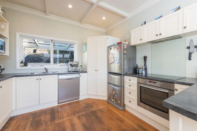 Photo of property in 23 Queens Road, Stepneyville, Nelson, 7010