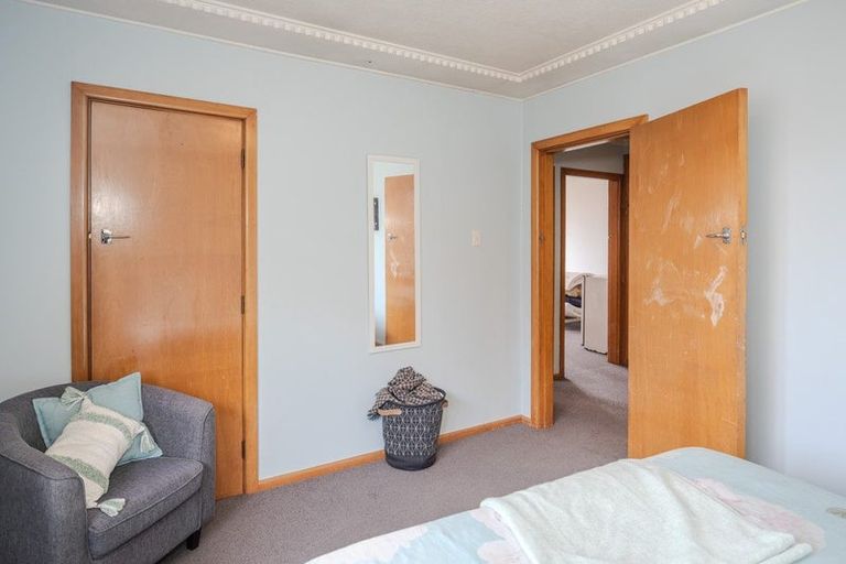 Photo of property in 18 Oxford Street, Holmes Hill, Oamaru, 9401