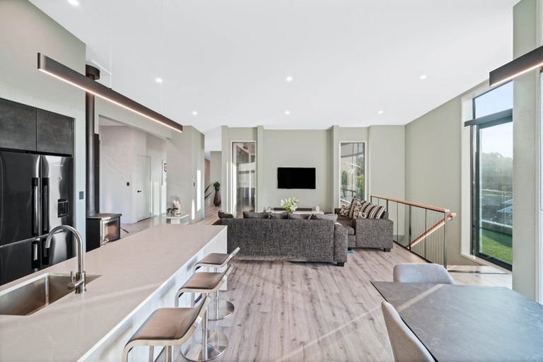 Photo of property in 13 Redmund Spur Road, Kennedys Bush, Christchurch, 8025