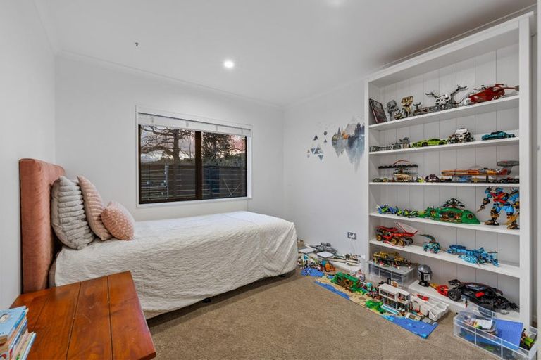 Photo of property in 29 Wautaiti Drive, Riverhead, 0820