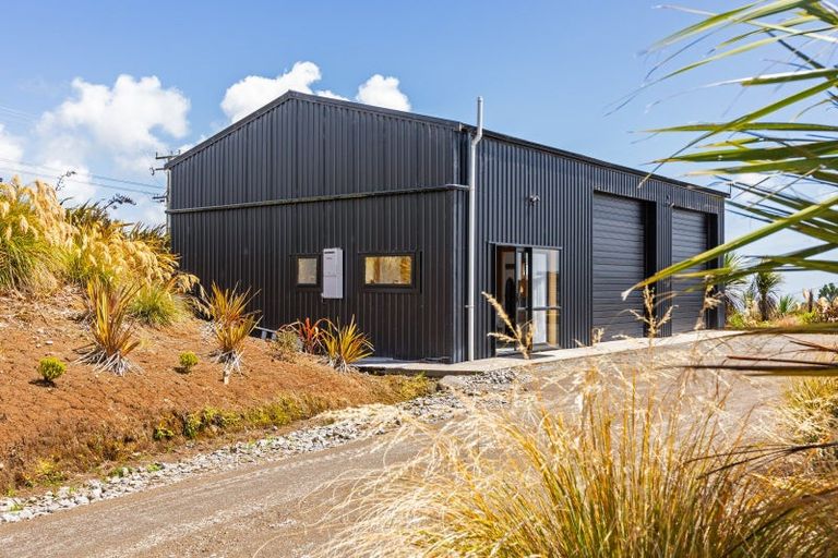 Photo of property in 1801 Mangorei Road, Mangorei, New Plymouth, 4371