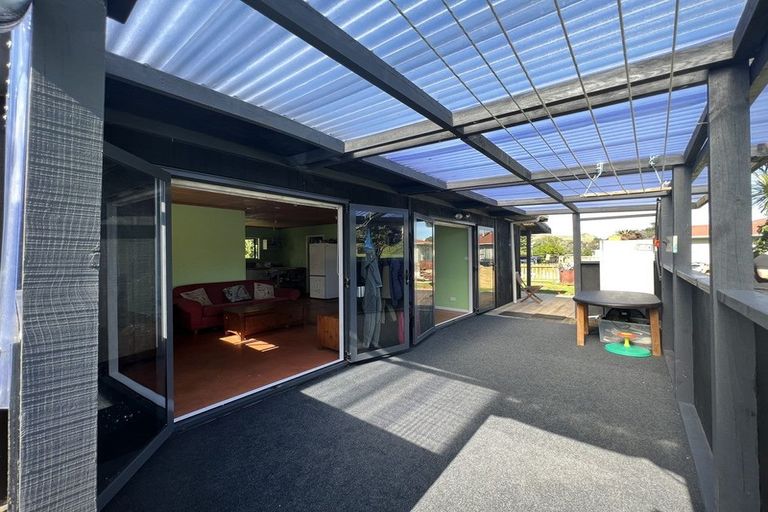 Photo of property in 5 Tainui Street, Mokau, 4376