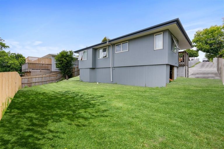 Photo of property in 11a Hollinbrigg Place, Manurewa, Auckland, 2102