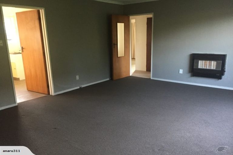 Photo of property in 23a Erin Street, Hokowhitu, Palmerston North, 4410