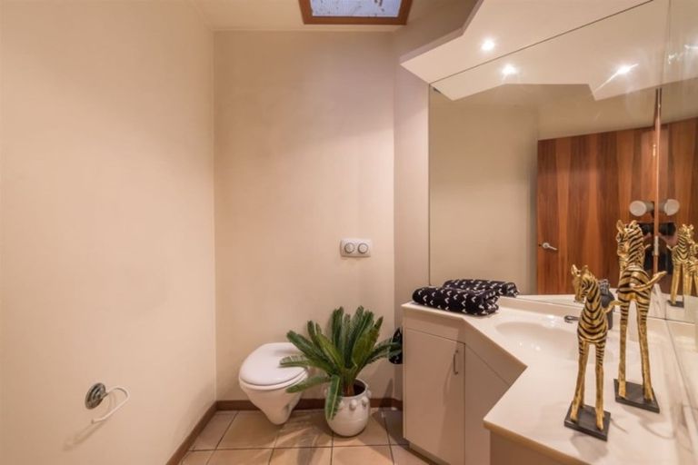 Photo of property in 73 Corfe Street, Ilam, Christchurch, 8041