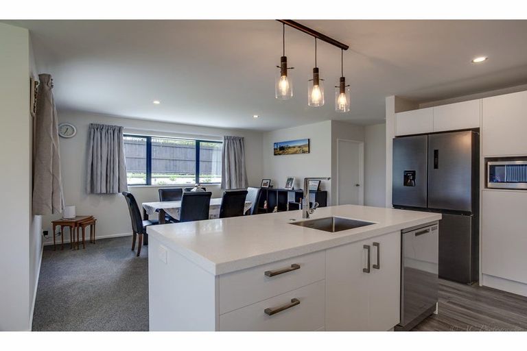 Photo of property in 2 Fisher Place, Glenwood, Timaru, 7910