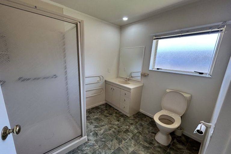 Photo of property in 22 Kowhai Grove, Raumati Beach, Paraparaumu, 5032