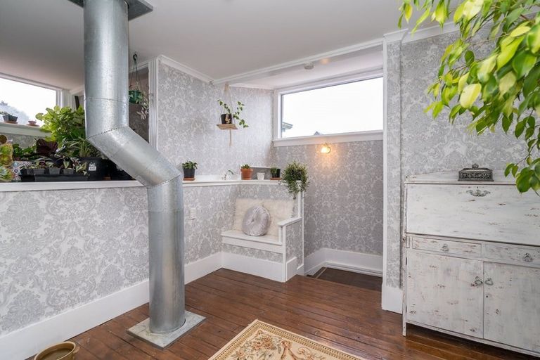 Photo of property in 62 Walter Street, The Glen, Dunedin, 9011