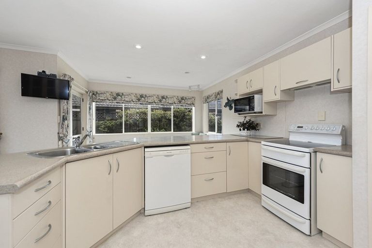 Photo of property in 14 Huntington Drive, Huntington, Hamilton, 3210