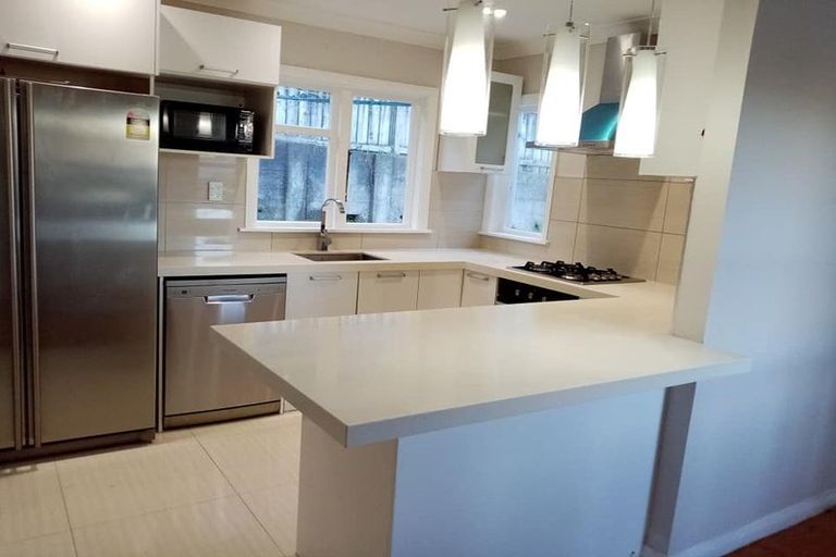 Photo of property in 52 Chamberlain Road, Karori, Wellington, 6012