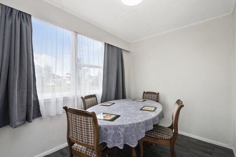 Photo of property in 211 Balmoral Drive, Tokoroa, 3420