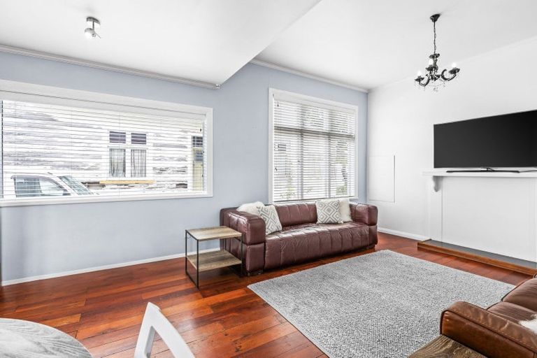 Photo of property in 34 Vigor Brown Street, Napier South, Napier, 4110