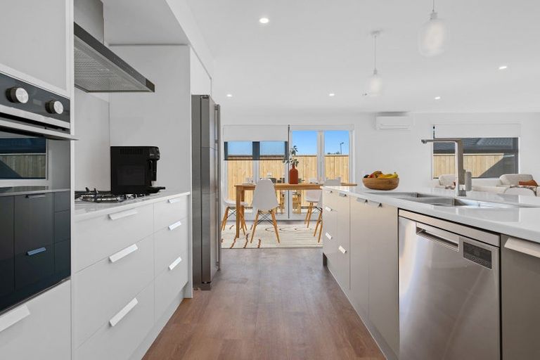 Photo of property in 18 Herringbone Street, Appleby, Richmond, 7020