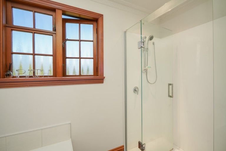 Photo of property in 221 Dunns Road, Otatara, Invercargill, 9879