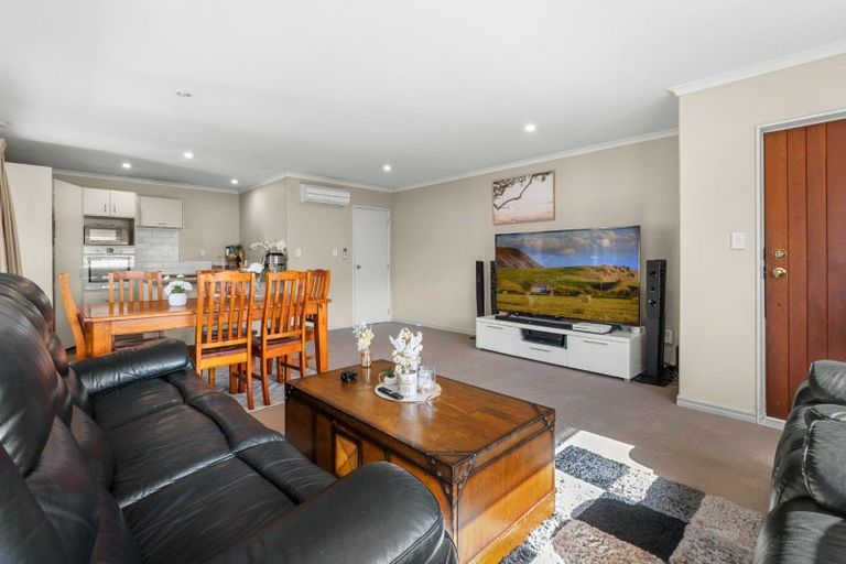 Photo of property in 93 Kinloch Way, Bethlehem, Tauranga, 3110