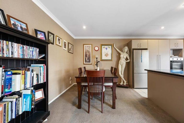 Photo of property in 12b Edgecumbe Street, Whitiora, Hamilton, 3200