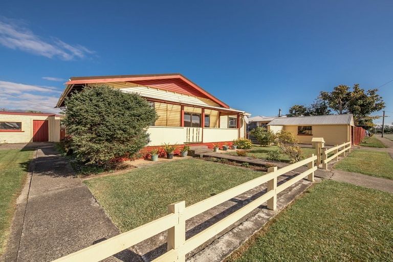 Photo of property in 20 Bentham Street, Westport, 7825