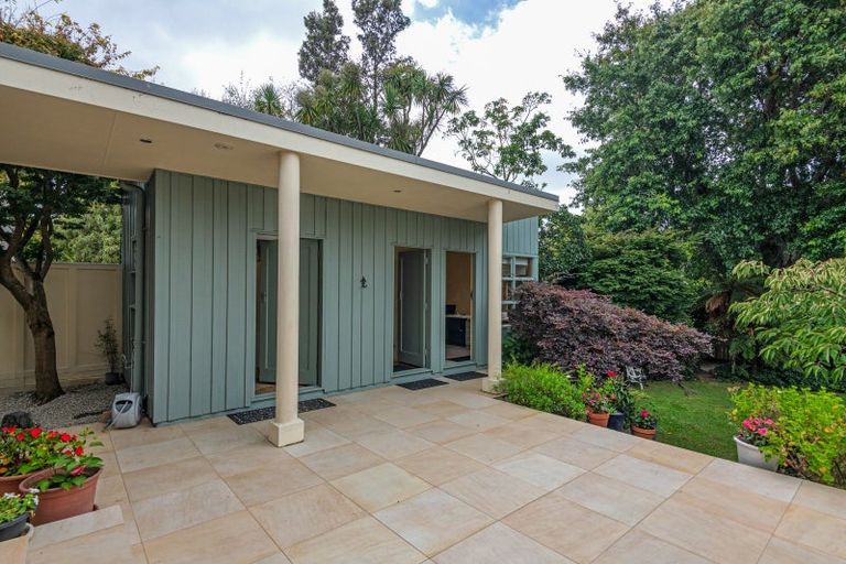 Photo of property in 71 Jickell Street, Hokowhitu, Palmerston North, 4410