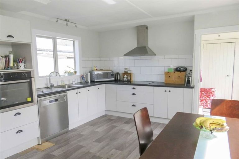 Photo of property in 126 Tanner Street, Grasmere, Invercargill, 9810