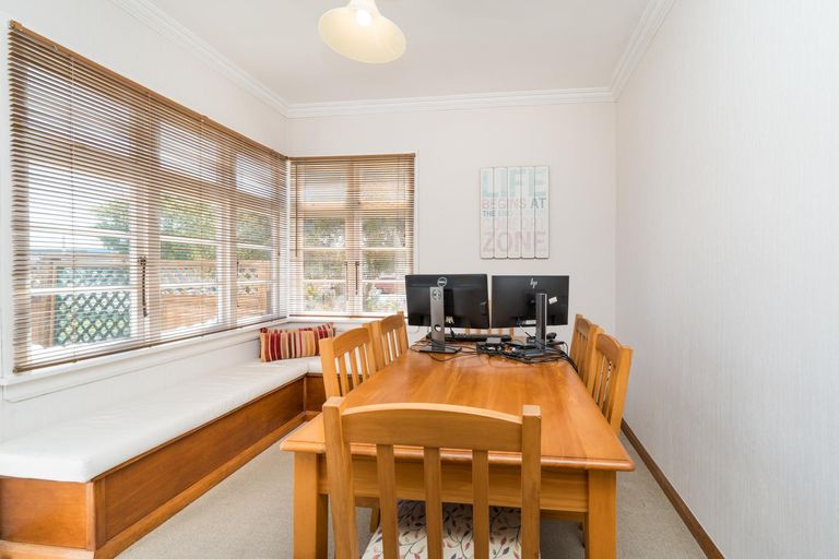 Photo of property in 8 Heretaunga Street, Palmerston North, 4414