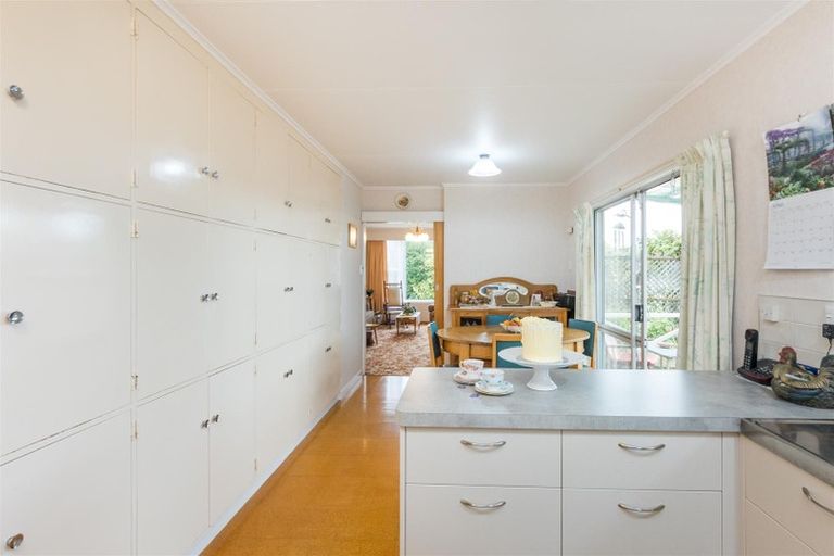 Photo of property in 6 Dalrymple Place, Marton, 4710