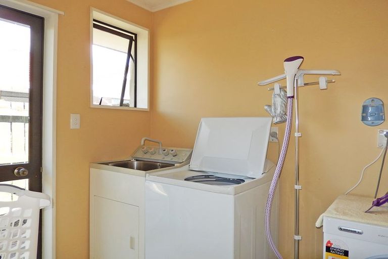 Photo of property in 32 Redcastle Road, Oamaru North, Oamaru, 9400