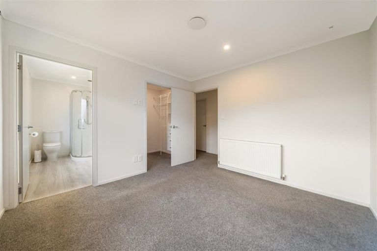 Photo of property in 18 Gallipoli Road, Trentham, Upper Hutt, 5018