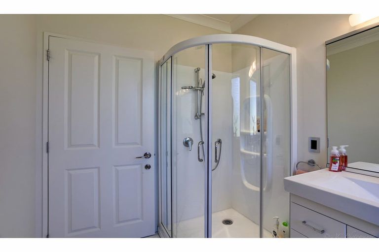 Photo of property in 100 Princes Street, Temuka, 7920