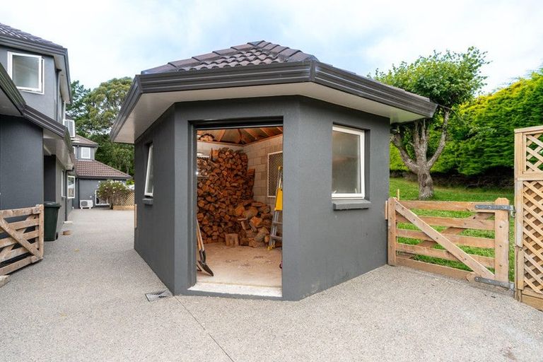 Photo of property in 35 Eucalyptus Way, Nikau Valley, Paraparaumu, 5032