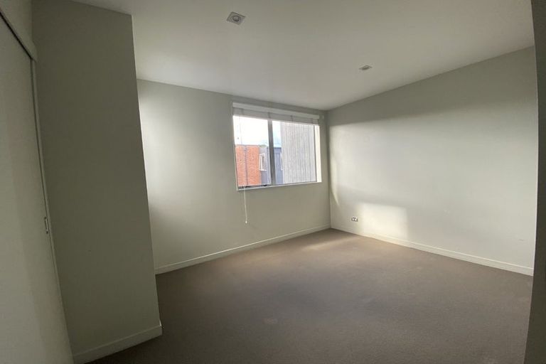 Photo of property in The Altair, 35/120 Rintoul Street, Newtown, Wellington, 6021