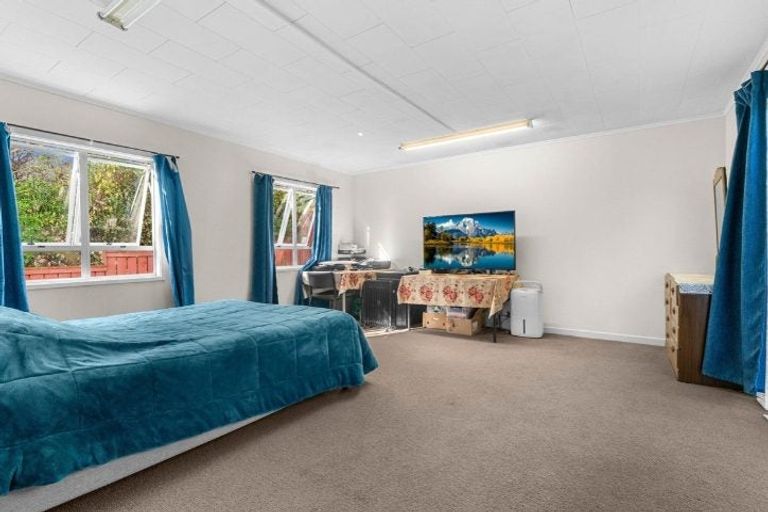 Photo of property in 6 Whareora Road, Kensington, Whangarei, 0112