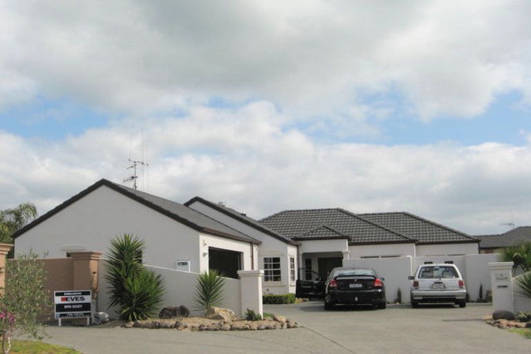 Photo of property in 6 Piha Close, Papamoa Beach, Papamoa, 3118