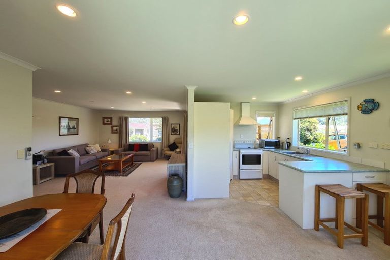 Photo of property in 15 Allman Drive, Coromandel, 3506