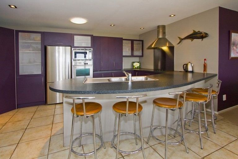 Photo of property in 71 Penguin Drive, Murrays Bay, Auckland, 0630