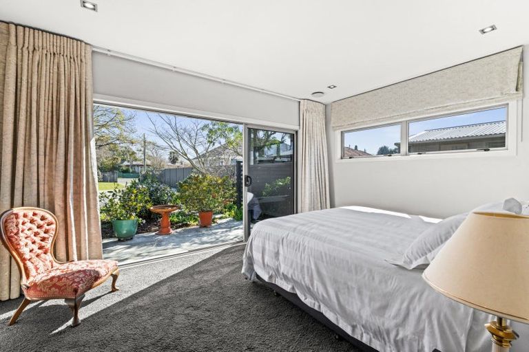 Photo of property in 24a Ferry Road, Clive, 4102