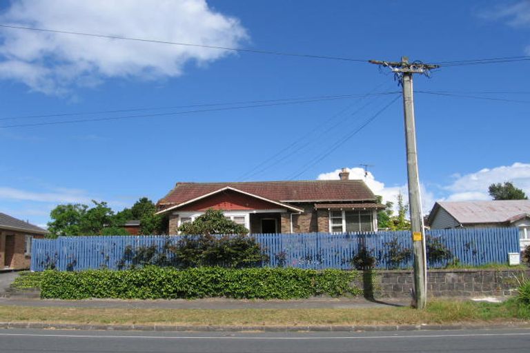 Photo of property in 2/63 Margan Avenue, New Lynn, Auckland, 0600