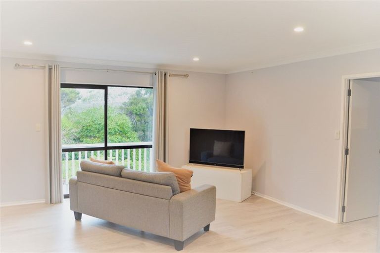 Photo of property in 6 Johnson Lane, Haruru, 0204