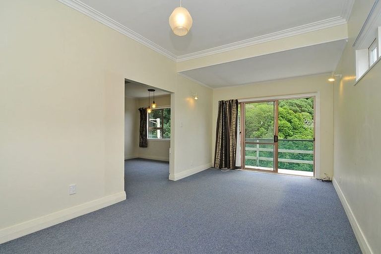 Photo of property in 26 Farnham Street, Mornington, Wellington, 6021