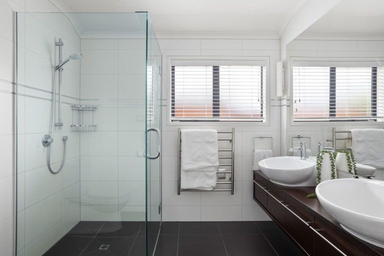 Photo of property in 7 Matemuri Drive, Papamoa Beach, Papamoa, 3118