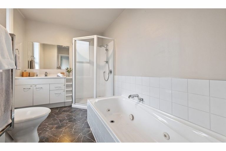 Photo of property in 430 Greers Road, Bishopdale, Christchurch, 8053